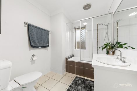 Property photo of 4/6 Myrtle Crescent Bridgeman Downs QLD 4035