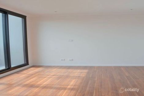 Property photo of 104/28 Warwick Avenue Springvale VIC 3171