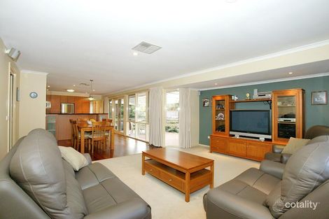 Property photo of 11 Aumann Court Croydon North VIC 3136