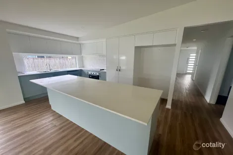 Property photo of 30 Paradise Grove Yeppoon QLD 4703