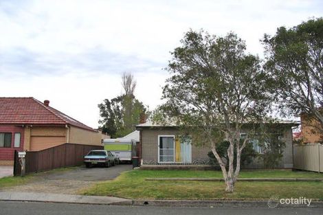 18 Smith St, Fairy Meadow, NSW 2519
