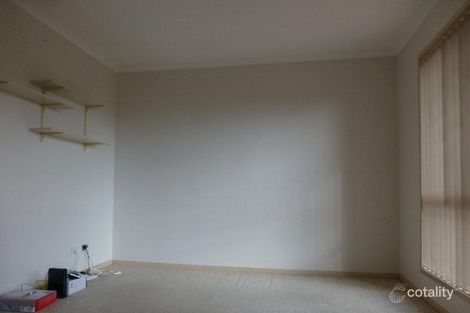 Property photo of 60 Charterisville Avenue Conder ACT 2906