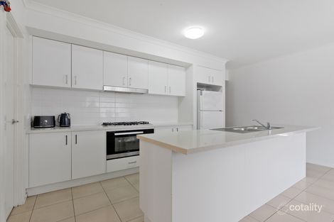 Property photo of 13 Ostend Crescent Point Cook VIC 3030