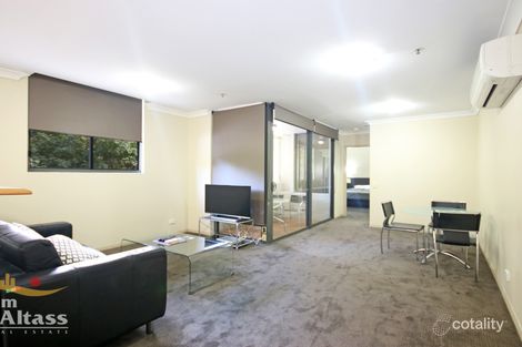 Property photo of 17/55 Baildon Street Kangaroo Point QLD 4169