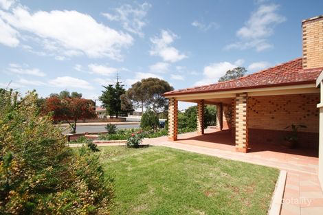 Property photo of 18 Third Street Loxton SA 5333