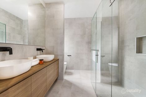 Property photo of 35 Bagshot Circuit Mernda VIC 3754