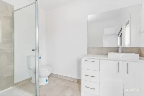 Property photo of 21 Lochaber Place Epping VIC 3076