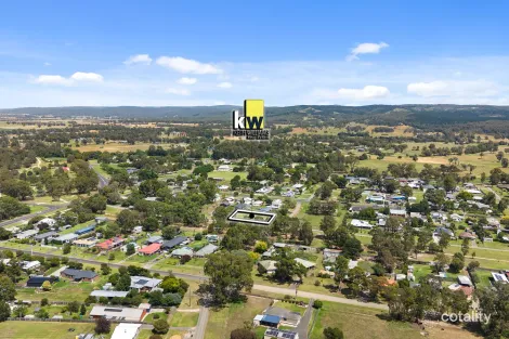 26 Stewart St, Toongabbie, VIC 3856