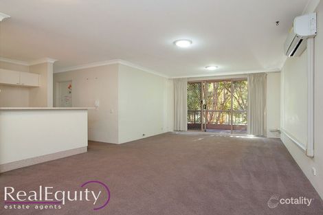 Property photo of 27/4 Mead Drive Chipping Norton NSW 2170