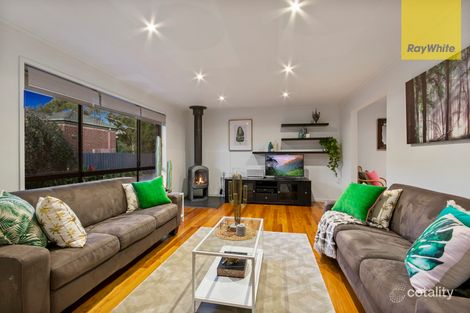 Property photo of 82 Segarta Circuit Ferntree Gully VIC 3156