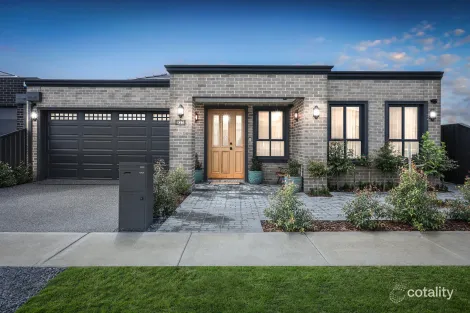 27 Sonia Cres, Greenvale, VIC 3059