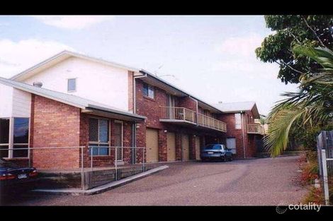 2/20 Green St, Booval, QLD 4304