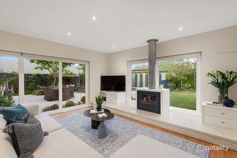 Property photo of 12 Vincent Street Glen Iris VIC 3146