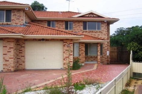 20b Whitsunday Cct, Green Valley, NSW 2168