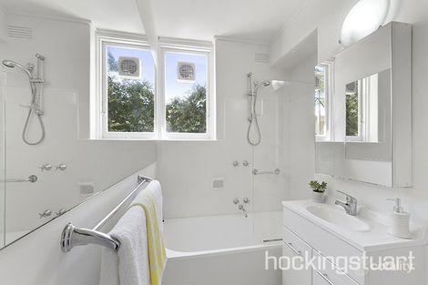 Property photo of 16/21 Bruce Street Toorak VIC 3142