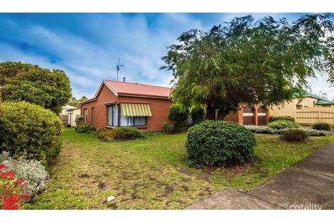 2 James St, Port Fairy, VIC 3284