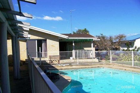Property photo of 4 Pinaroo Crescent Ashmore QLD 4214