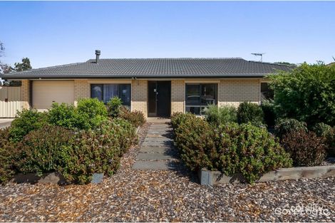 11 Kerrin Ave, Morphett Vale, SA 5162