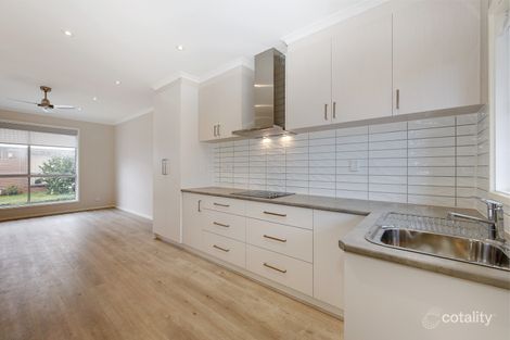 Property photo of 5/22-26 Glen Street Werribee VIC 3030