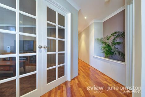 Property photo of 11 Champaigne Drive Tapping WA 6065