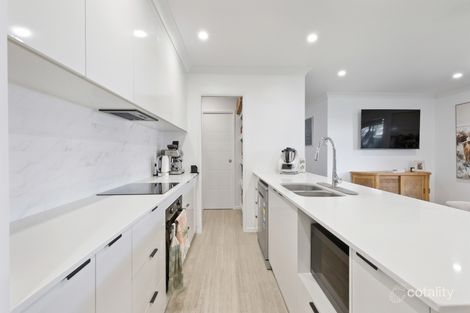 Property photo of 37 Karwin Drive Andergrove QLD 4740