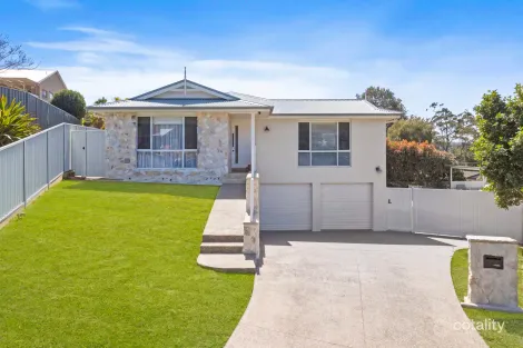 2 PRINCE OF WALES CT, TERRIGAL, NSW 2260