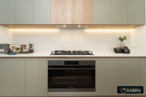 Property photo of 10 Thea Close Wyndham Vale VIC 3024