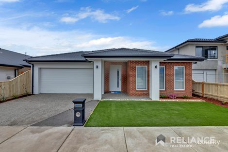 19 Cool St, Sunbury, VIC 3429