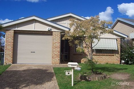 Property photo of 9 Smart Close Minto NSW 2566