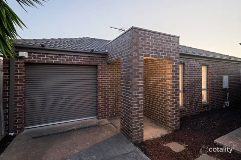 2/51 Westmeadows Lane, Truganina, VIC 3029