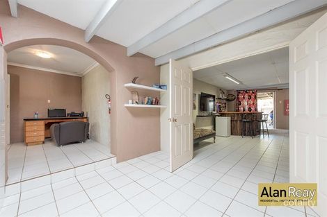 Property photo of 18 Drysdale Road Craigie WA 6025