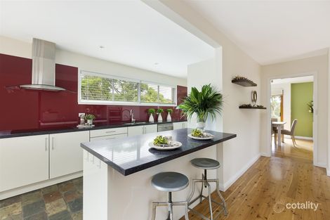 Property photo of 8 Alkira Circuit Narraweena NSW 2099