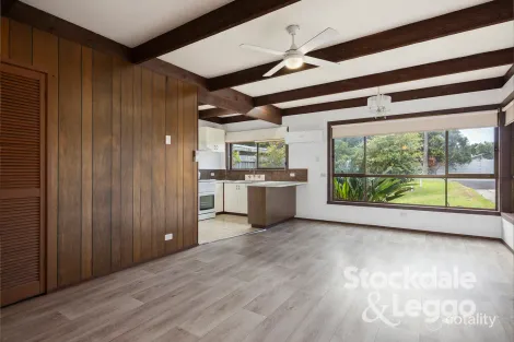 Property photo of 188 Seventh Avenue Rosebud VIC 3939