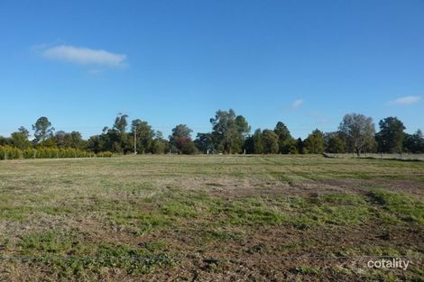 Property photo of 10-11 Fairway Close Howlong NSW 2643