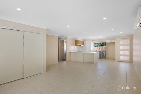 2/32 Swallow Ct, Newtown, QLD 4350