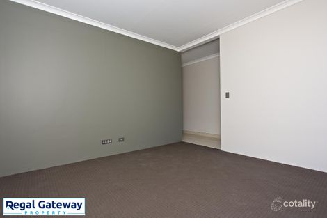 Property photo of 15 Caraway Street Treeby WA 6164