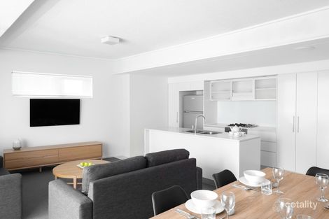 Property photo of 221/30 Macrossan Street Brisbane City QLD 4000