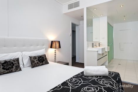 Property photo of 221/30 Macrossan Street Brisbane City QLD 4000