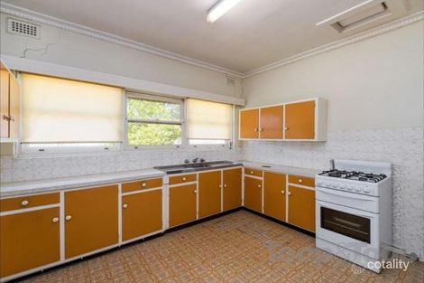 Property photo of 1 Emily Avenue Clapham SA 5062