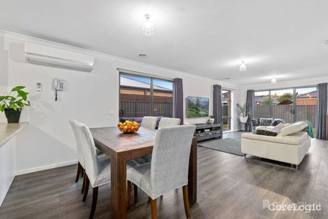Property photo of 6 Walnut Way Pakenham VIC 3810