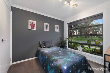 Property photo of 6 Walnut Way Pakenham VIC 3810