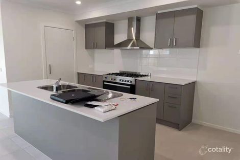 Property photo of 23 Weinstock Road Truganina VIC 3029