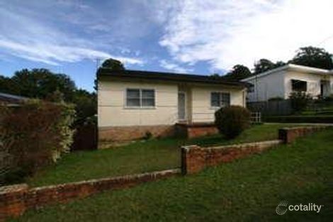 Property photo of 8 Headlam Parade Springfield NSW 2250