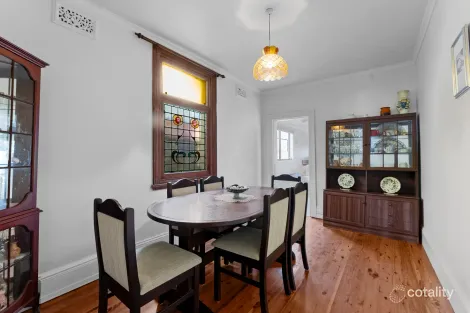 Property photo of 4 Queen Road Paddington NSW 2021