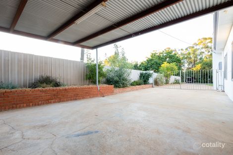 Property photo of 72 Bromfield Street Griffith NSW 2680