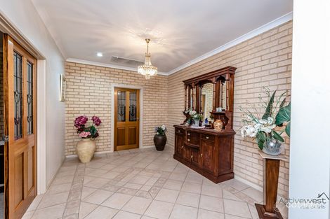 Property photo of 25 Chapman Valley Road Glenfield WA 6532
