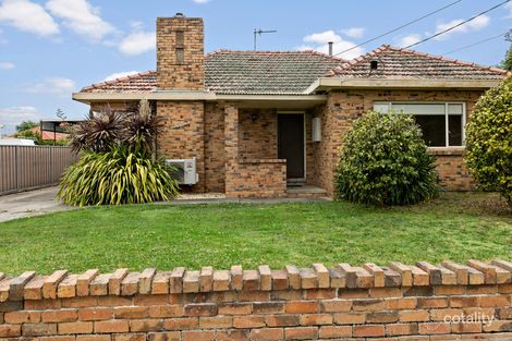 Property photo of 13 Iris Avenue Wendouree VIC 3355