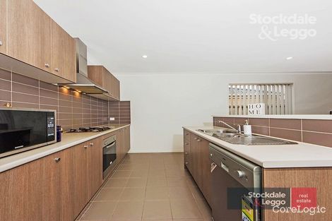 Property photo of 11 Oceana Street Point Cook VIC 3030