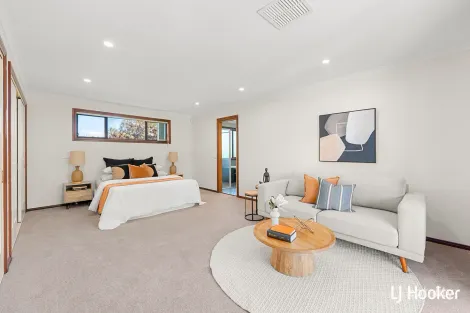 Property photo of 8 Laidley Place Florey ACT 2615