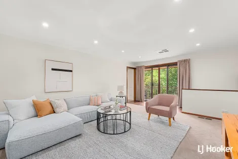 Property photo of 8 Laidley Place Florey ACT 2615